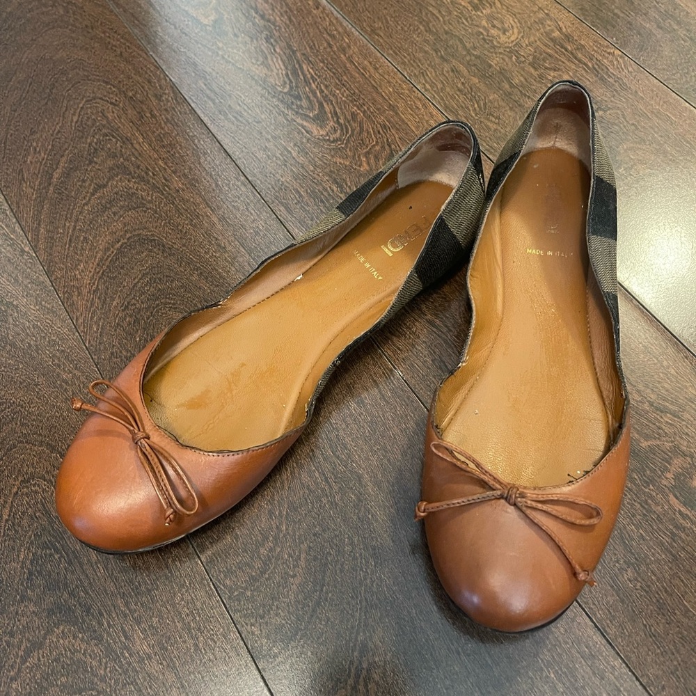 Fendi flats size 9